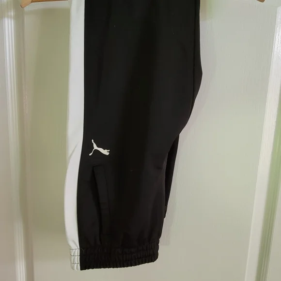 PUMA Boys 2-pc. Sweatsuit set - Picture 5 of 5